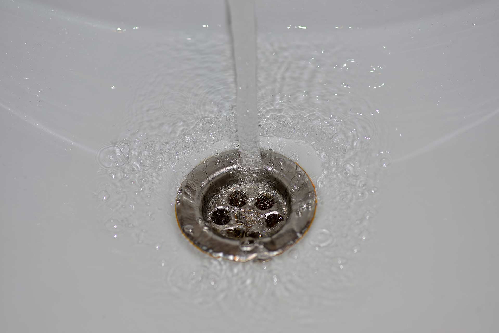 A2B Drains provides services to unblock blocked sinks and drains for properties in Newbury.